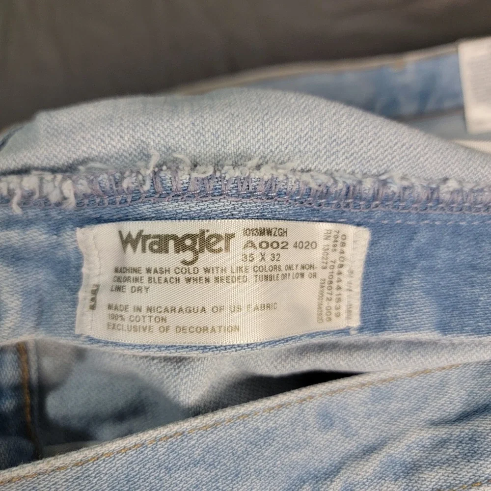 Wrangler Jeans Mens 36x32 Blue Denim 936 Cowboy Cut Orginal Fit 13MWZ Light Wash